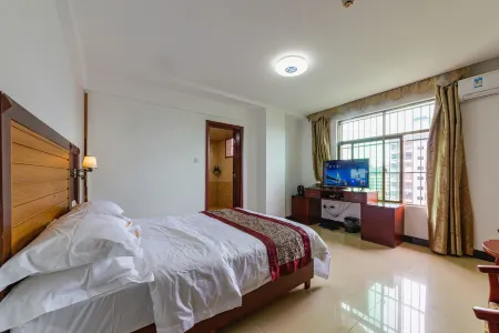 Qiongzhong Jinhao Holiday Hotel Отели рядом с достопримечательностью «Shihancun»