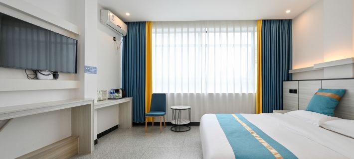 Haoshi Hotel Hotels in Lezhi County