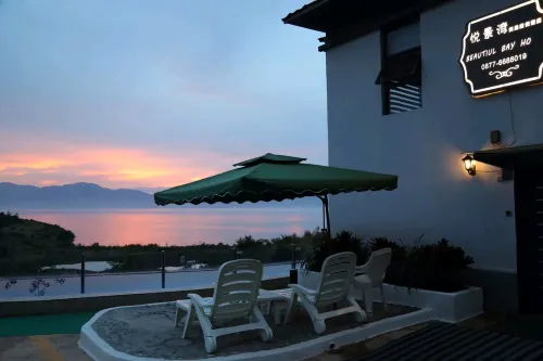 Yuejingwan Holiday Hotel