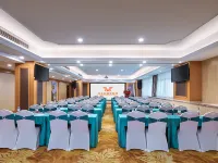 โรงแรมวิเอนนา สาขา สถานีรถไฟความเร็วสูงเซวียนเฉิง จัตุรัสกั่วโกว