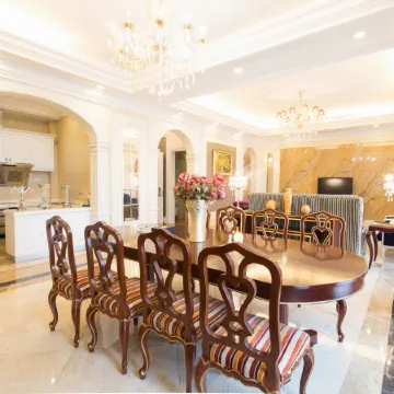 Oriental International Hotel (Leping City Donghu Park Branch)