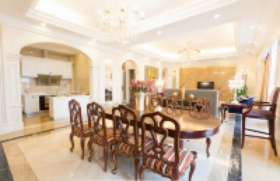 Oriental International Hotel (Leping City Donghu Park Branch)