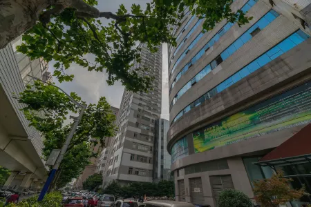 Meiwu Life of Shanghai Midu Hotel