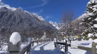 Dagu Yunqi Hotel (Heishui County)