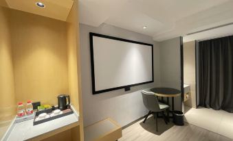 Borrman Hotel (Wuhan Tianhe International Airport Panlong City)