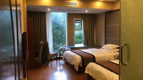 Ziwei Hotel