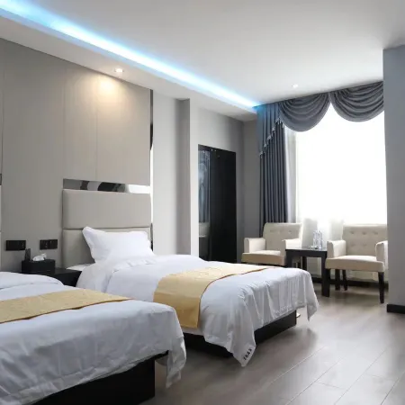 Qin'an Dongying Hotel