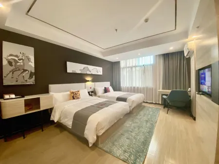 Junyi Select Hotel (Anren Anheng Road) Отели в г. Аньжень