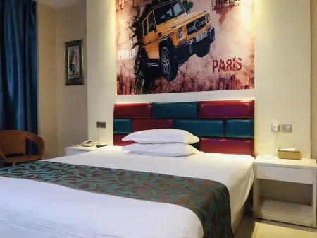 Yongkang Shangjie Business Hotel Отели рядом с достопримечательностью «Huafushan Scenic Area»