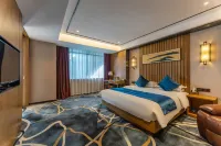 Maison Realm Hotel