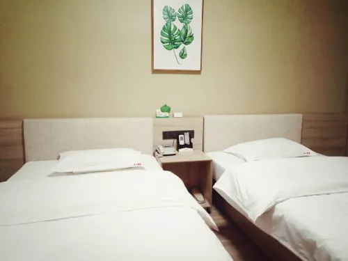 Chaohu Zhongxin Business Hotel