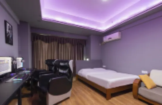 Zeuse Sports Apartment