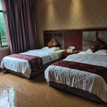 Shibingcai Yungong Business Hotel