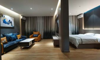 Arong Qixihe Boutique Hotel