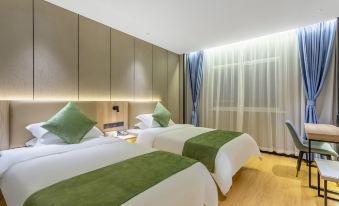 GreenTree Inn Express Hotel (Nantong Haimen Commercial Pedestrian Street)