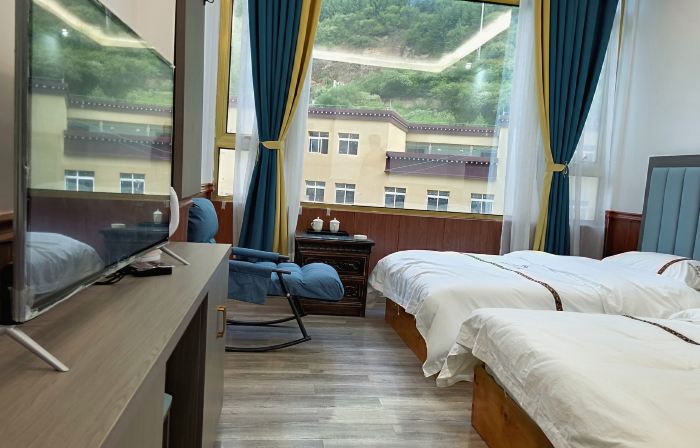 Xinlong Teng Zhikongsa Homestay