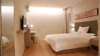 HanTing Hotel (Da'an Changbai South Street) Hotels in Da'an