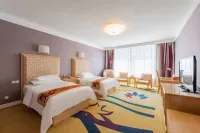 Baoshi International Hotel Hotel di Antu