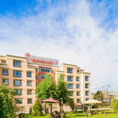 Padma Chumig Garden Hotel Hotels near Mosque