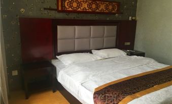 Jianshui Jiayi Hotel (Zitao Street Branch)