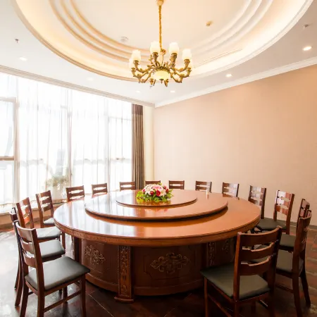 Lidu Hotel Отели в г. Вейчан