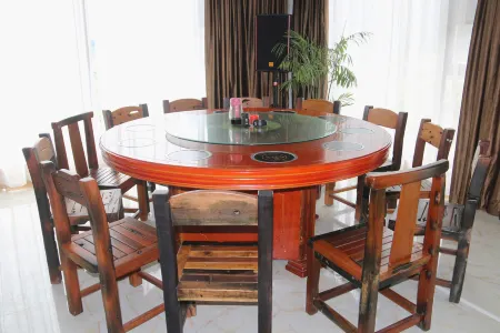 Mashan Shifeng Fishing Village Отели в г. Машань