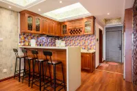 Yunhai Bay Ocean View LOFT Holiday Residence (Jinmao Mall, Qingdao Station)