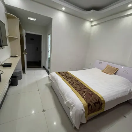 Fengtai Huaxia Club Hotel