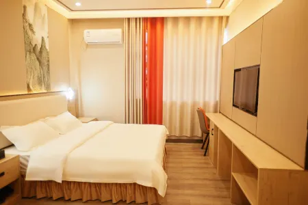 Tai Kang Hui Feng hotel Отели в г. Тайкан