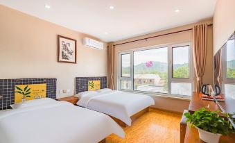 Badaling Inn