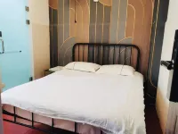 Shanghai International Convention and Exhibition Center Apartment (Hongqiao Hub Store)