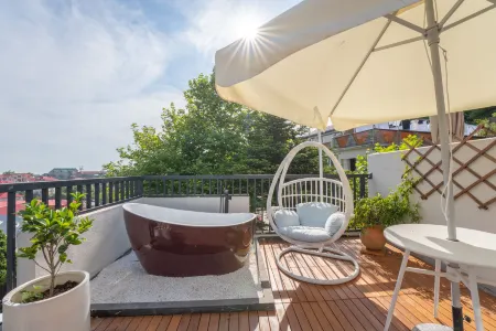 See cloud habitat again Lushan（gu li jie）