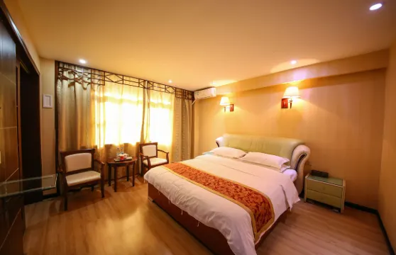 臨洮華威馨苑大酒店