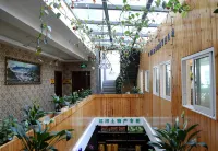 Mengzi Mingbang Leisure Hotel