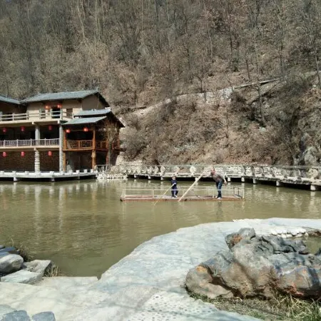 Shushui Rong Elegant Restaurant Hotel