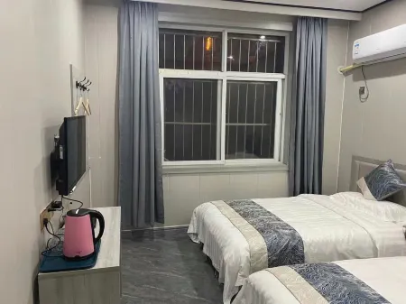 Hukou Yunge Waterfall Folklore Hotel Отели в г. Ичуань