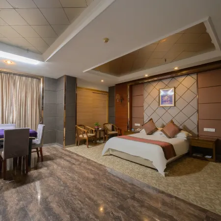 Anqing Tianyi Hotel