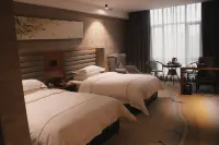 Huasheng International Hotel فنادق في لونغ شان