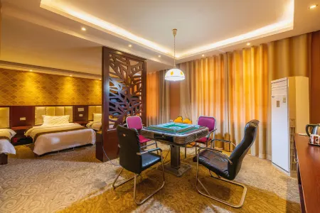 Wuyi Shangpin Business Hotel Отели рядом с достопримечательностью «Huanghe Jiaotong University (Shangde Campus)»