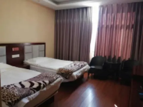 華寧瑞光商務賓館