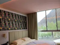 Gyaca Sima Fashion Hotel Hotel a Gyaca