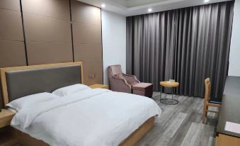 Yangzhong Dafa Business Hotel