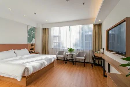 GreenTree Inn Express (Junan Jasmine Mansion Store) Отели рядом со станцией Junanbei Railway Station