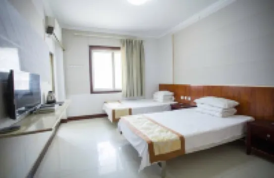 Lianyungang Hongyi Hotel