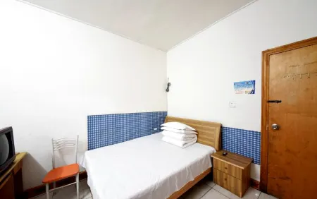 Changsha Hongwang Guest House Отели рядом с достопримечательностью «Hunan University of Finance and Economics Library»