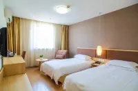 Yizhi Holiday Chain Hotel (Kunshan Hexing Road Huamao International Auto City)