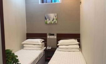 Zhengding Pengyue Homestay