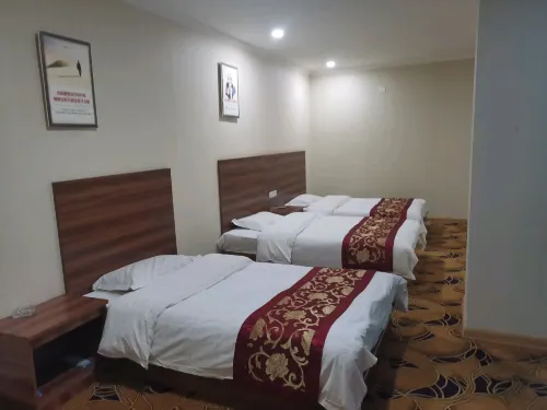 Dingbian Baichuan Hotel