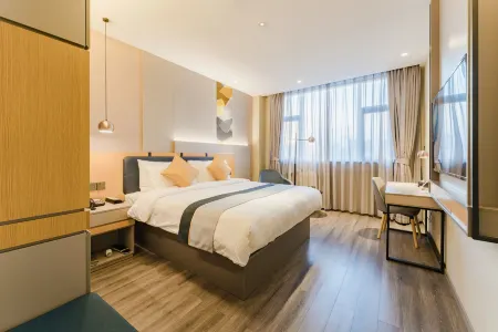 Homeinn Selected Hotel (Zhengzhou Huayuan Road Grand Emporium) Отели рядом с достопримечательностью «North China University of Water Resources and Electric Power Relational Area»