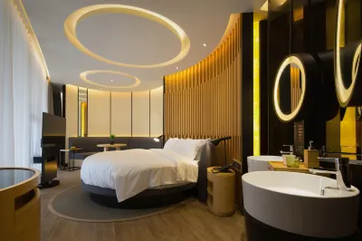 Sfeel Designer Hotel (Chengdu Jiuyan Bridge Shop) Hotels in Hejiang Pavilion/Jiuyan Bridge Nearby Area